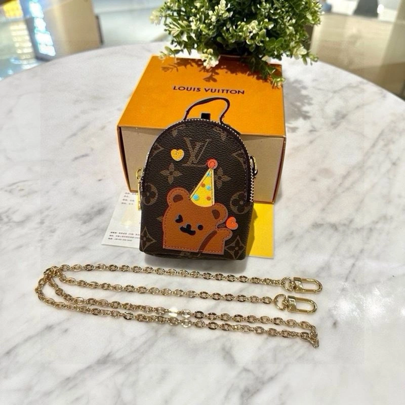 HighQuality Louis Vuitton Ornaments 269155