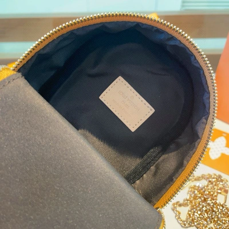 Comfortable Louis Vuitton Ornaments 269144