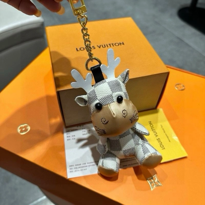 Unisex Louis Vuitton Ornaments 269141