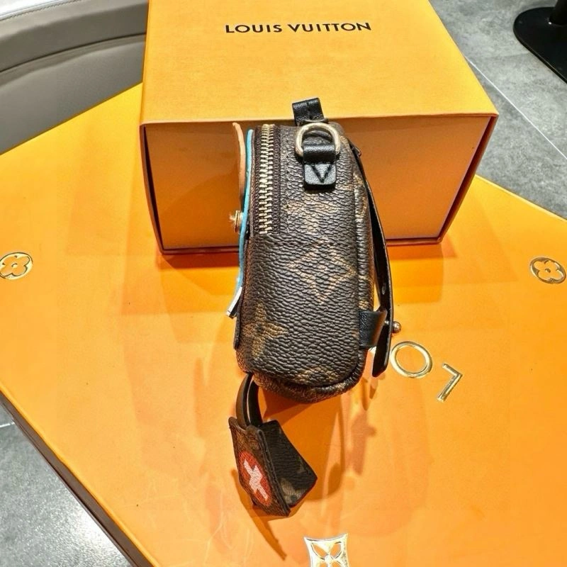 Louis Vuitton Ornaments WellDesigned 269139