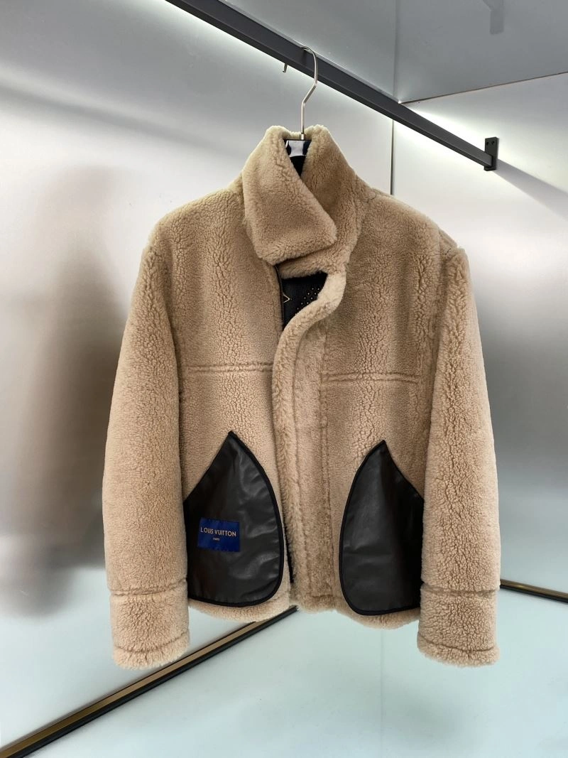 Louis Vuitton Outwear Premium 138824