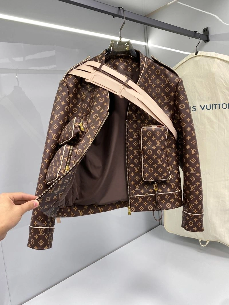 Louis Vuitton Outwear WaterResistant 138823