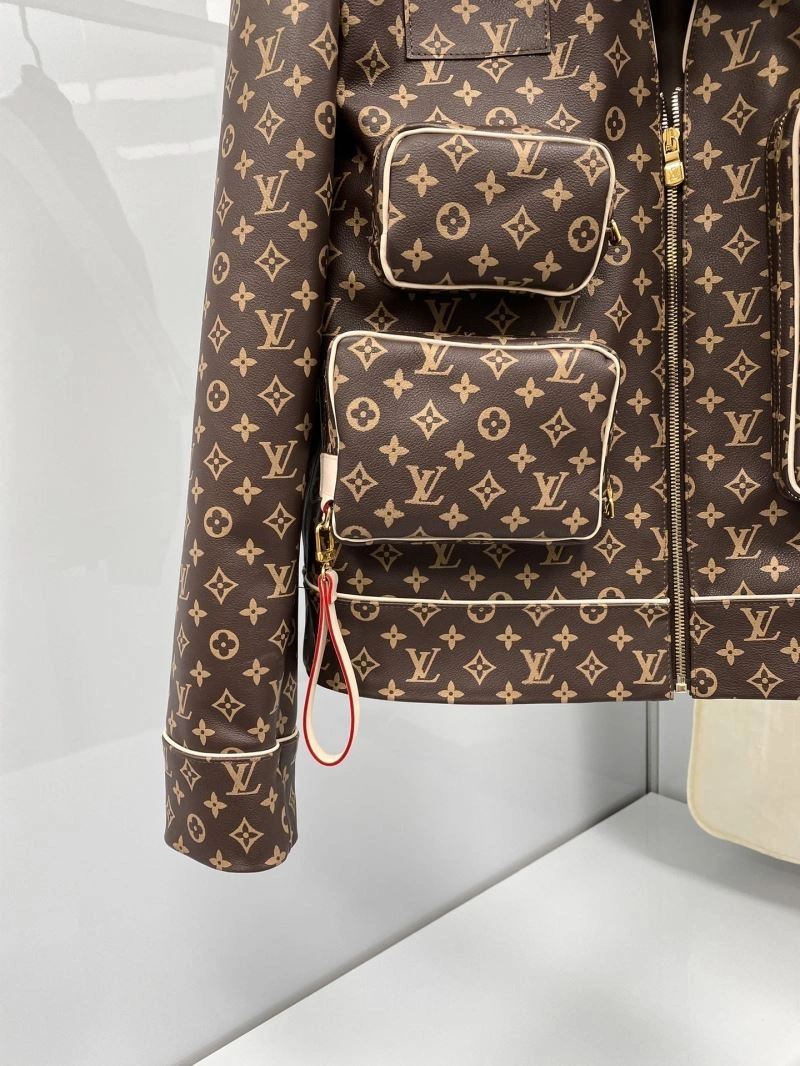 Louis Vuitton Outwear WaterResistant 138823