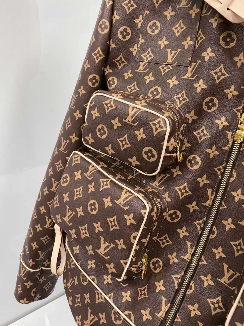 Louis Vuitton Outwear WaterResistant 138823