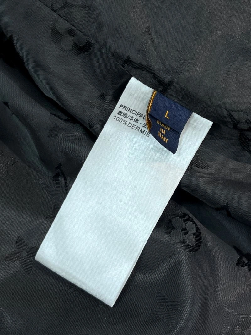 MoistureWicking Louis Vuitton Outwear 138821