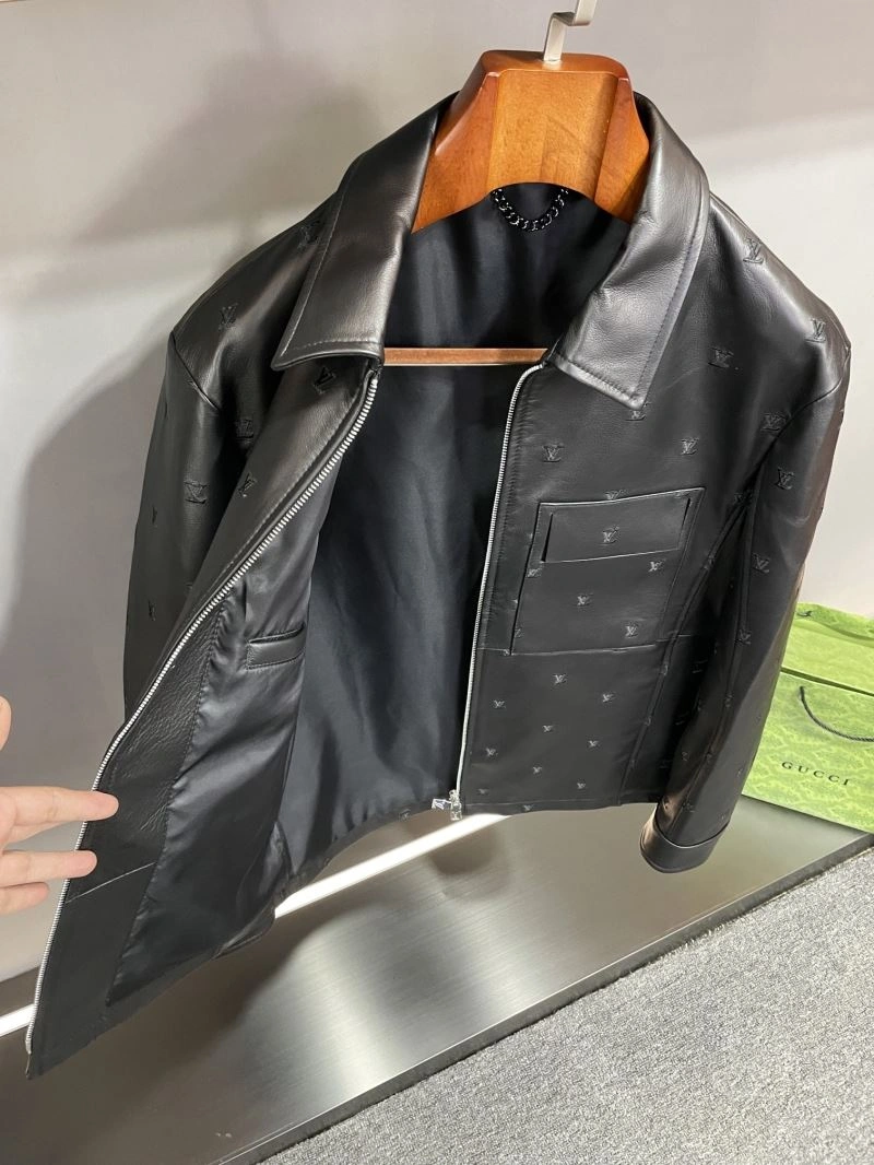 Stylish Louis Vuitton Outwear 138837
