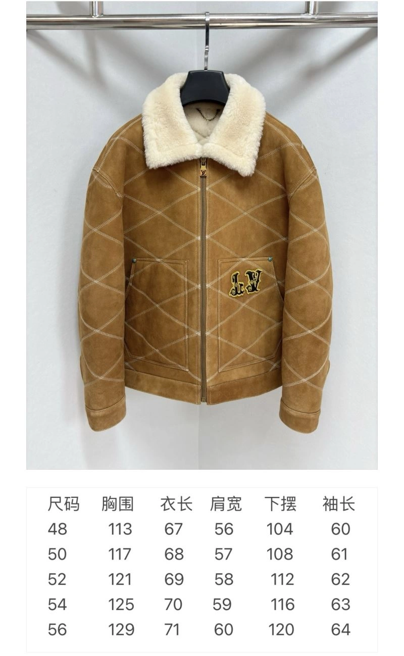 Classic Louis Vuitton Outwear 138819