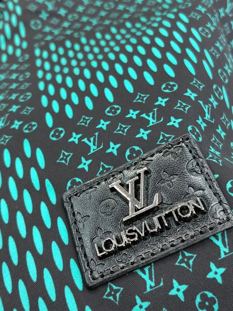 Cozy Louis Vuitton Outwear 132098