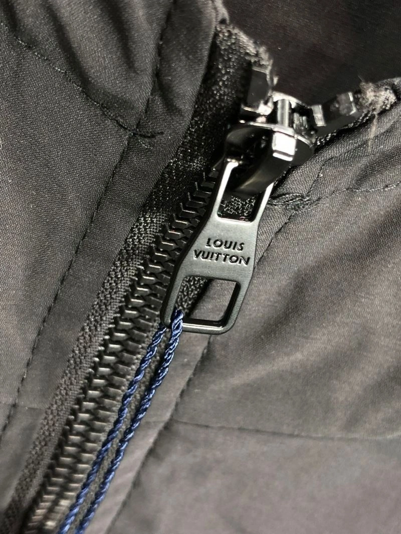 Louis Vuitton Outwear Reliable 132097