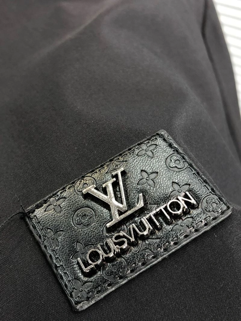 Louis Vuitton Outwear Reliable 132097