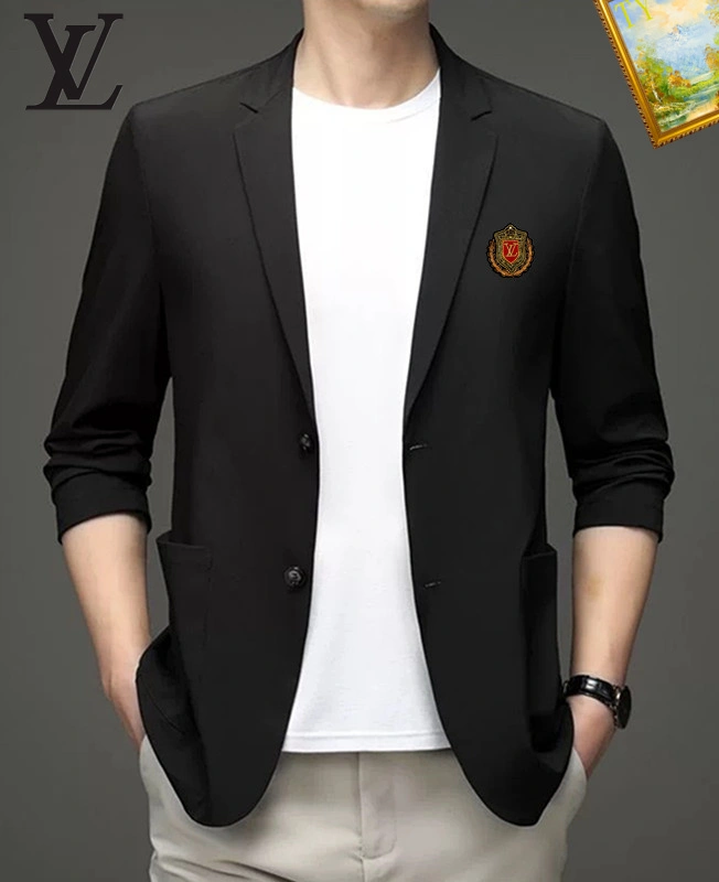 MultiPurpose Louis Vuitton Outwear 132048