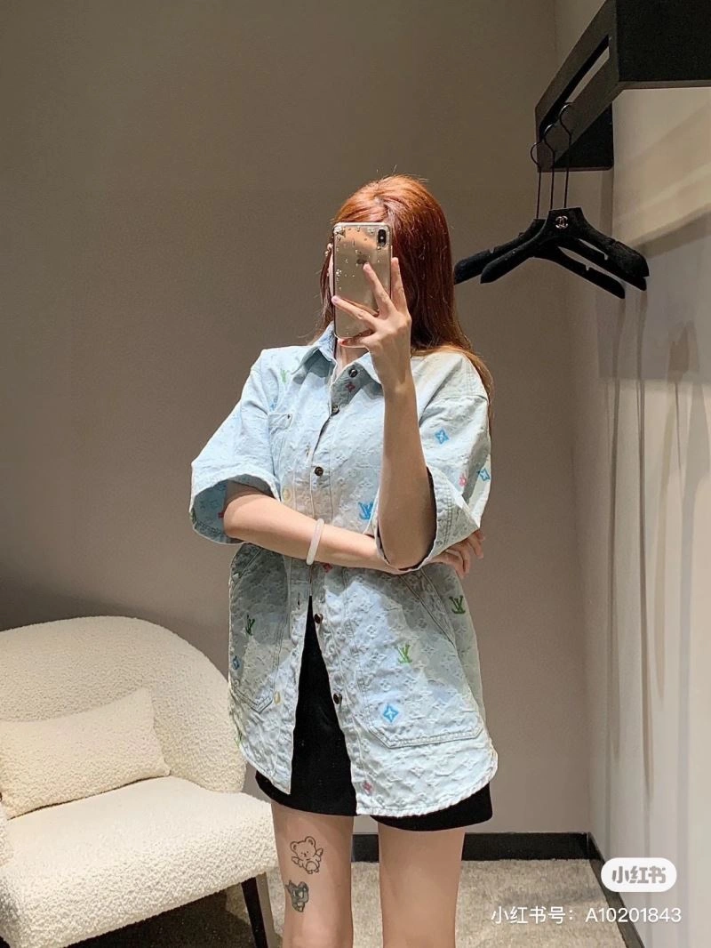 GoAnywhere Louis Vuitton Outwear 138669