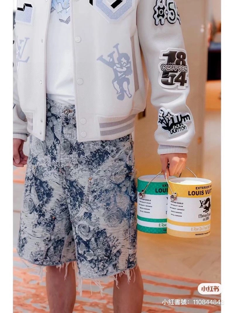 MoistureWicking Louis Vuitton Outwear 138668
