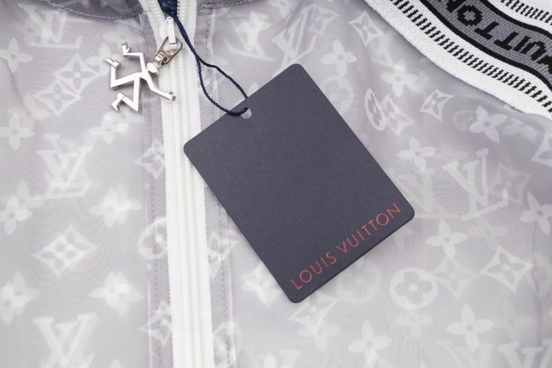 Louis Vuitton Outwear Efficient 138661