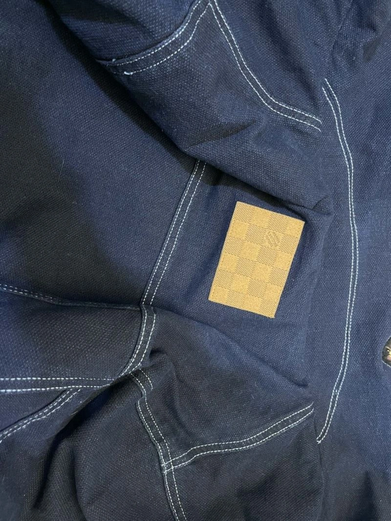 FlexibleFit Louis Vuitton Outwear 138664