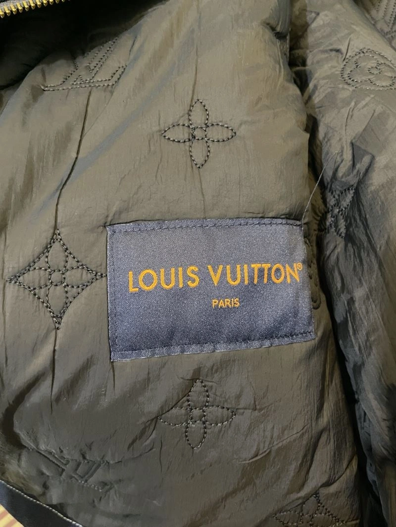 FlexibleFit Louis Vuitton Outwear 138664