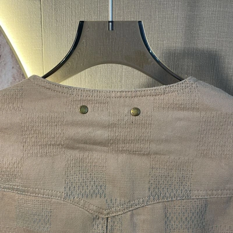 Louis Vuitton Outwear Stretchable 138666