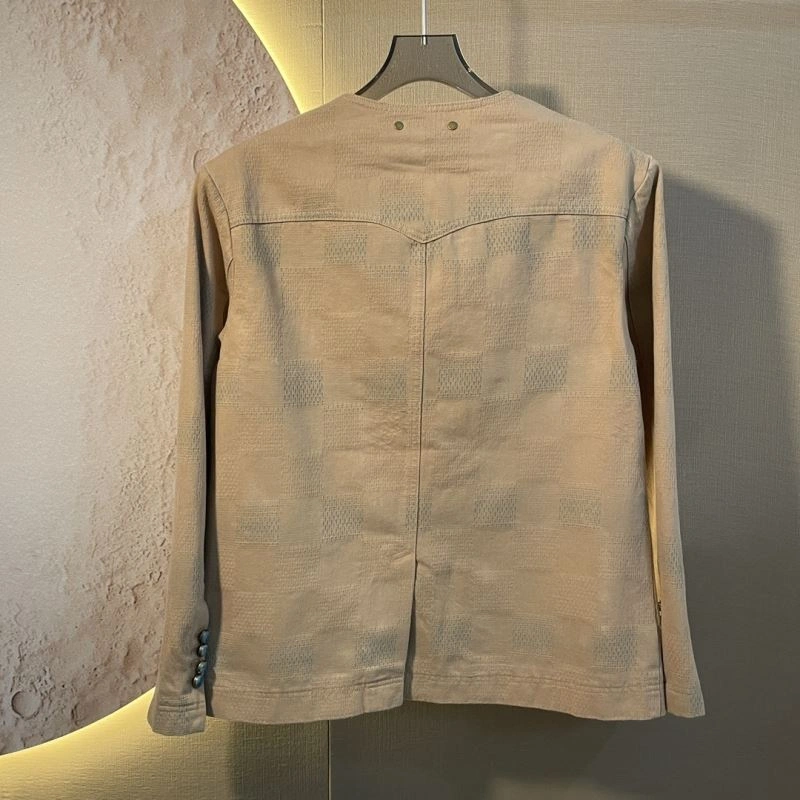 Louis Vuitton Outwear Stretchable 138666
