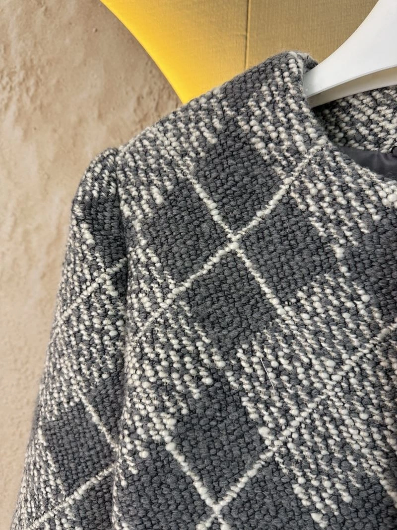 UrbanStyle Louis Vuitton Outwear 138667