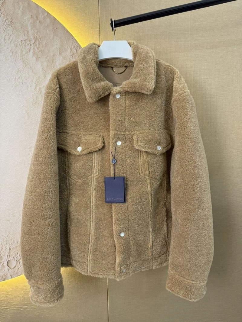 GoAnywhere Louis Vuitton Outwear 138655