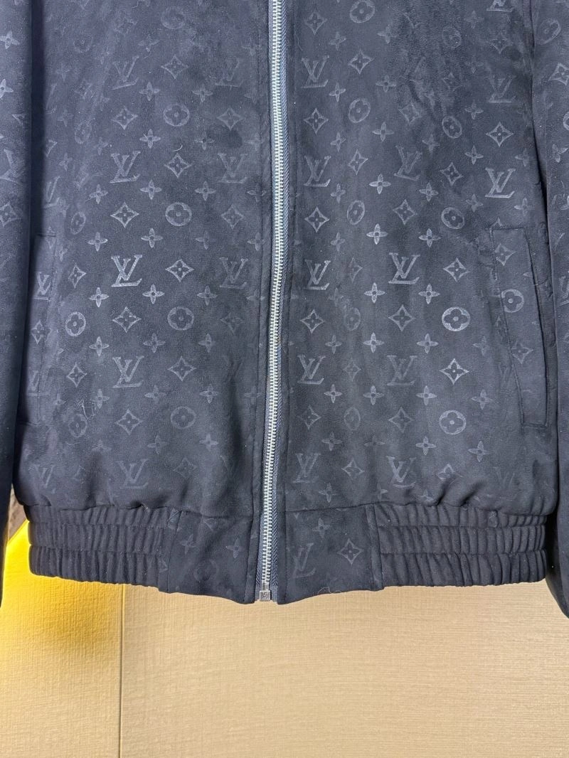 Louis Vuitton Outwear GoAnywhere 138670