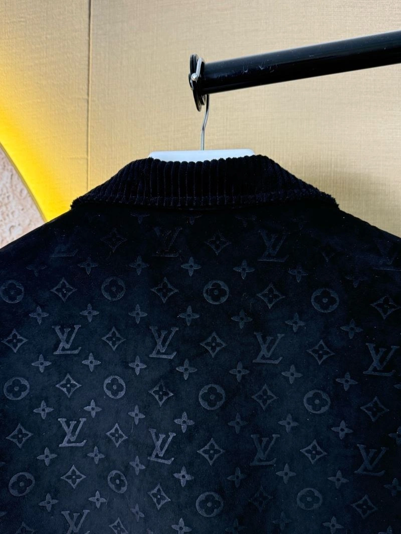 Louis Vuitton Outwear GoAnywhere 138670