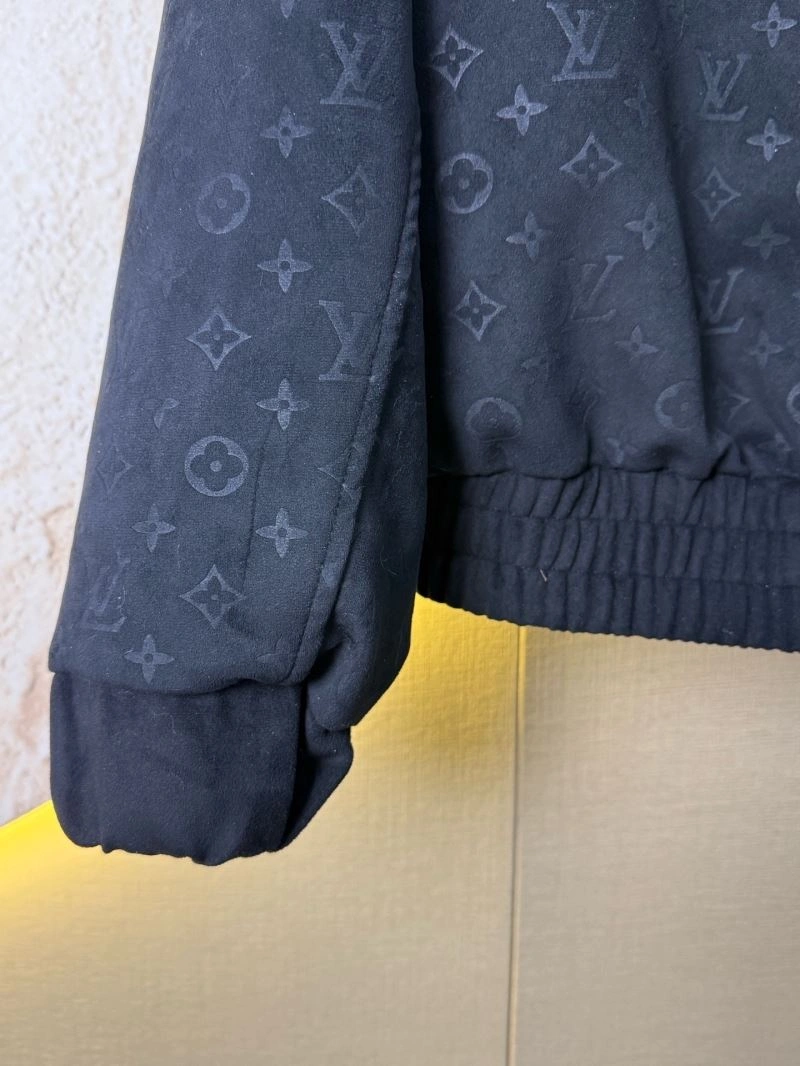 Louis Vuitton Outwear GoAnywhere 138670