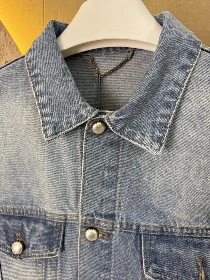 Supportive Louis Vuitton Outwear 138646