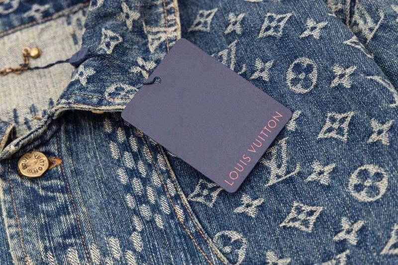 Louis Vuitton Outwear Unisex 138642