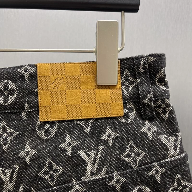 Louis Vuitton Outwear WaterResistant 138645