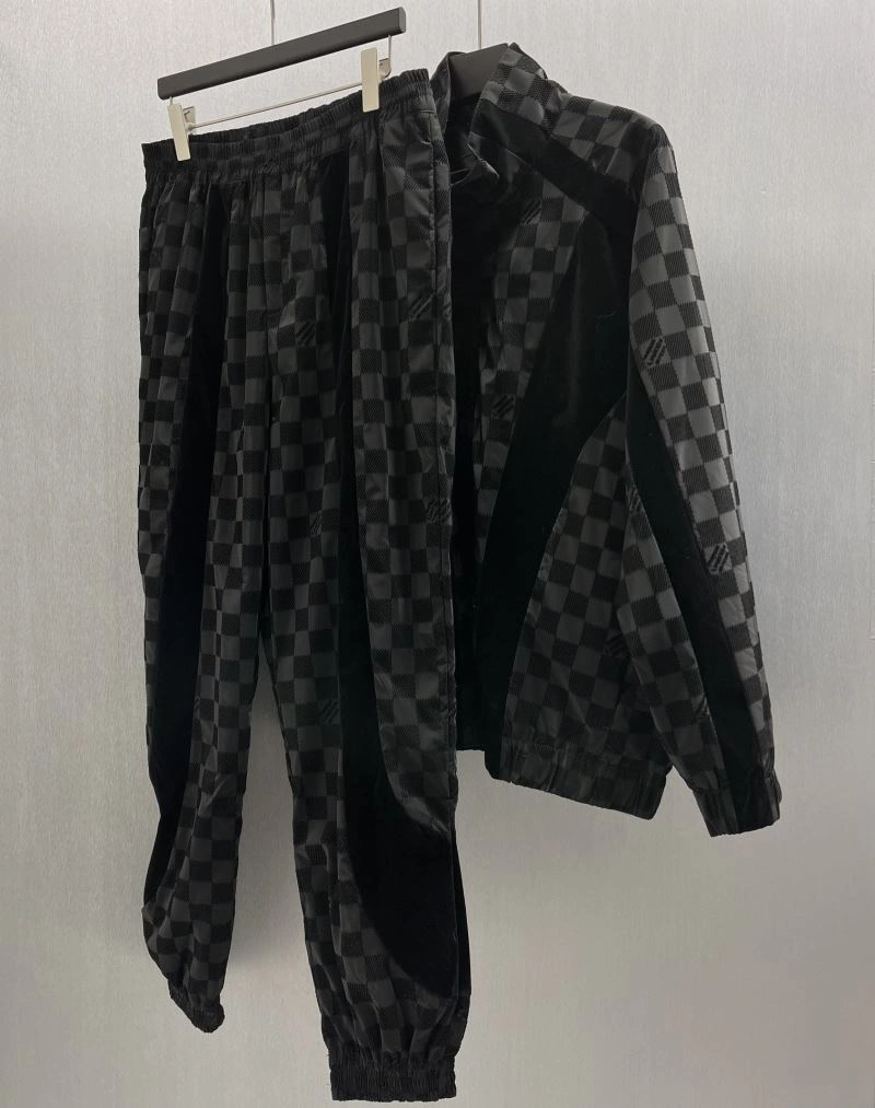 Louis Vuitton Outwear Soft 138641