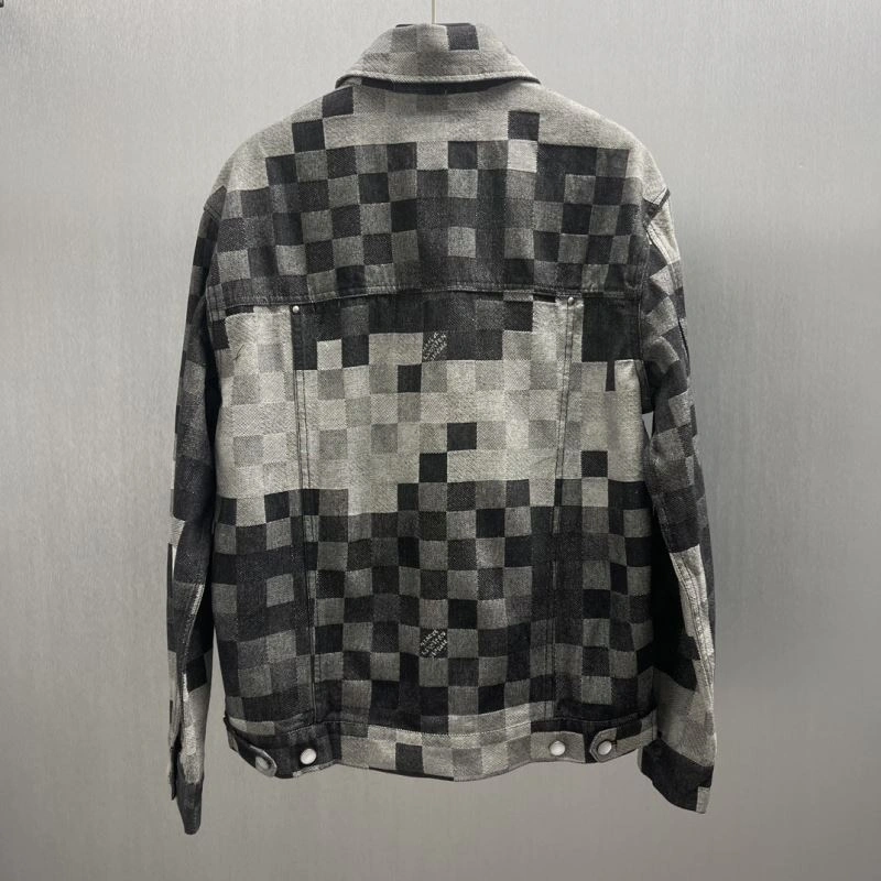 Stylish Louis Vuitton Outwear 138639