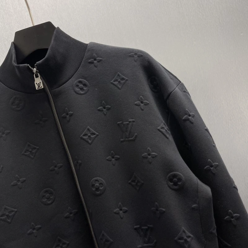Louis Vuitton Outwear SmoothTexture 138638