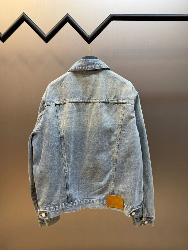Louis Vuitton Outwear Refined 138634