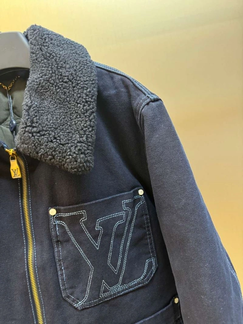 Louis Vuitton Outwear Lightweight 138625
