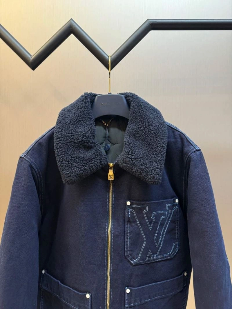 Louis Vuitton Outwear Lightweight 138625