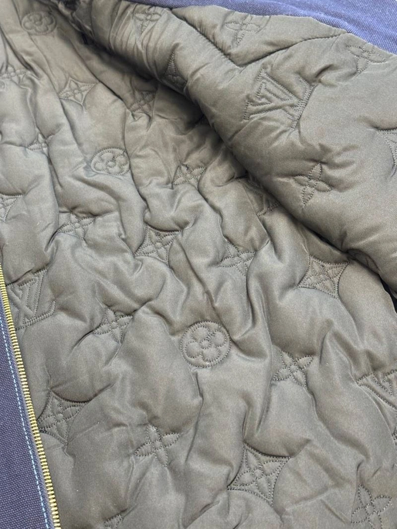 Louis Vuitton Outwear Lightweight 138625