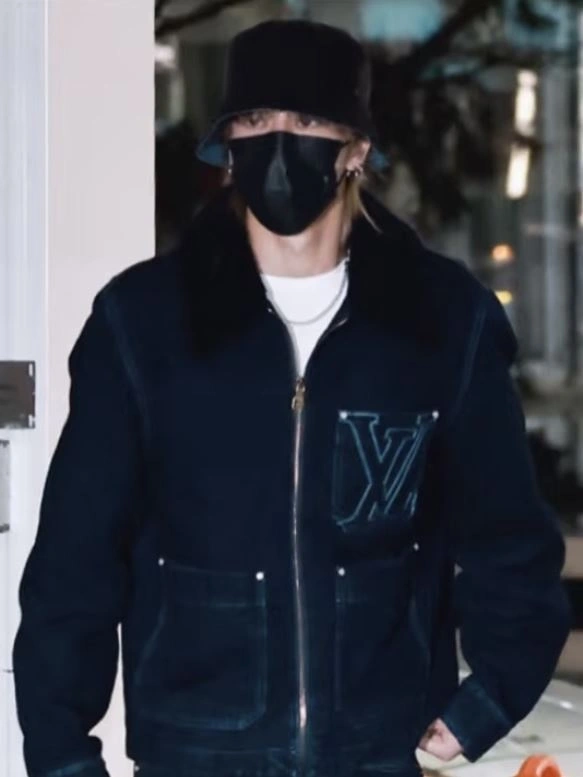 Louis Vuitton Outwear Lightweight 138625