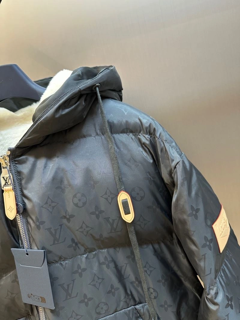 Modern Louis Vuitton Outwear 138629
