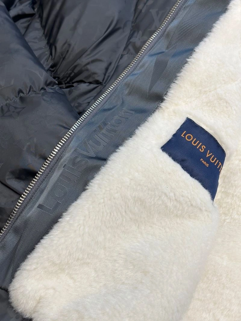 Modern Louis Vuitton Outwear 138629