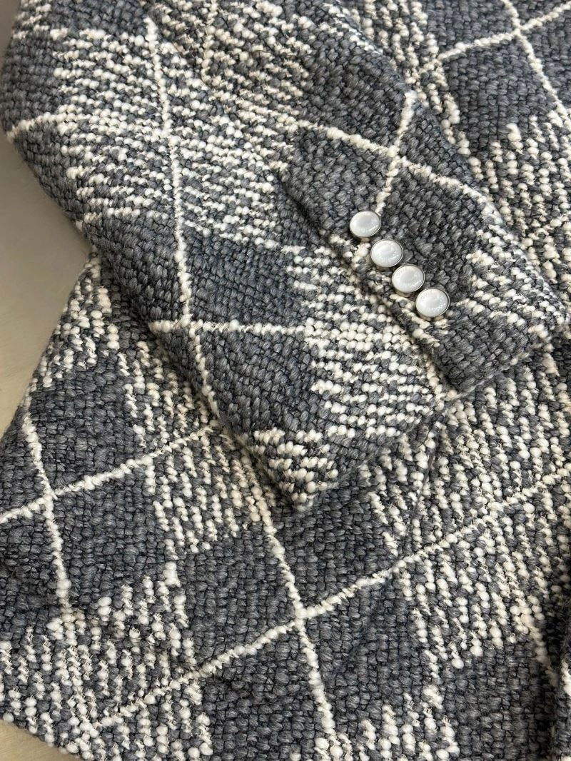 Louis Vuitton Outwear FreshLook 138630