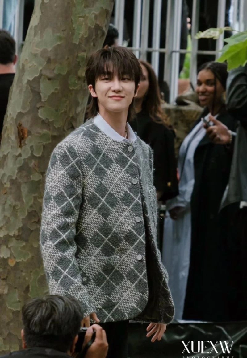 Louis Vuitton Outwear FreshLook 138630