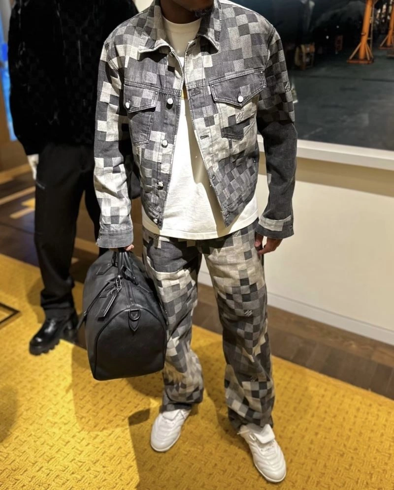 Louis Vuitton Outwear SportInspired 138622