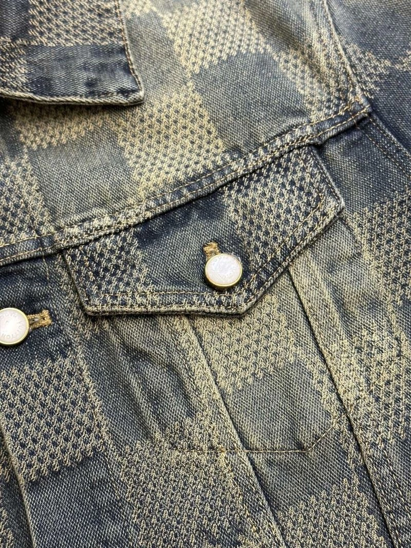 Louis Vuitton Outwear Breathable 138610