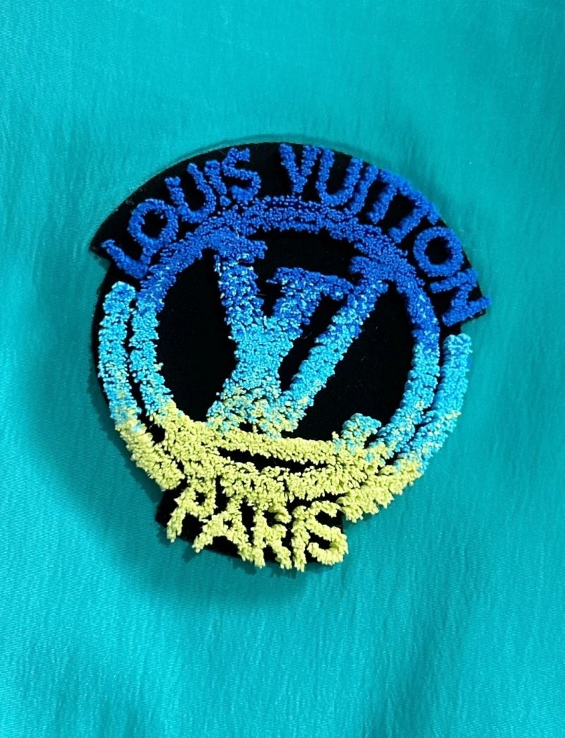 Louis Vuitton Outwear OdorResistant 138617