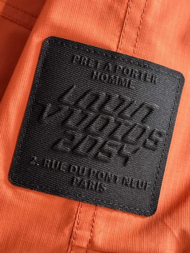 Flexible Louis Vuitton Outwear 138606