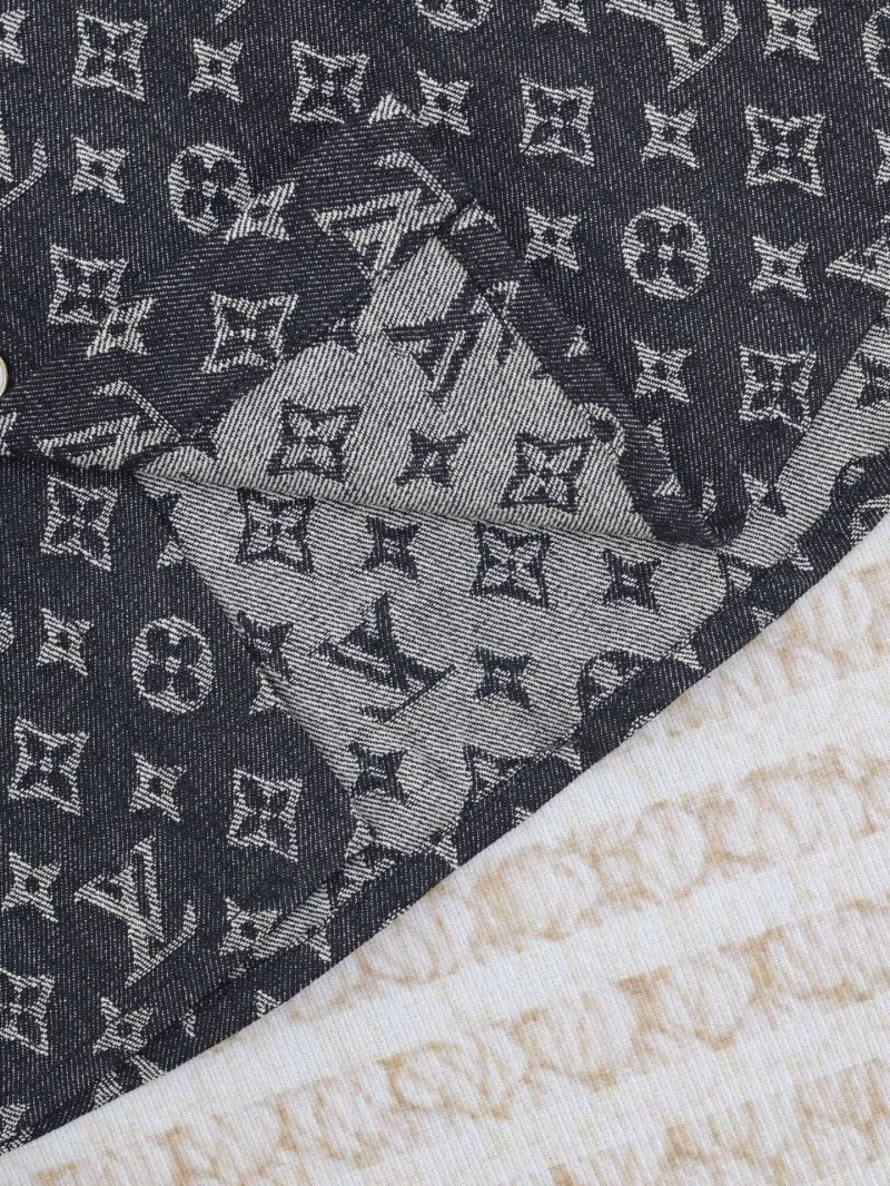 SmartChoice Louis Vuitton Outwear 138611
