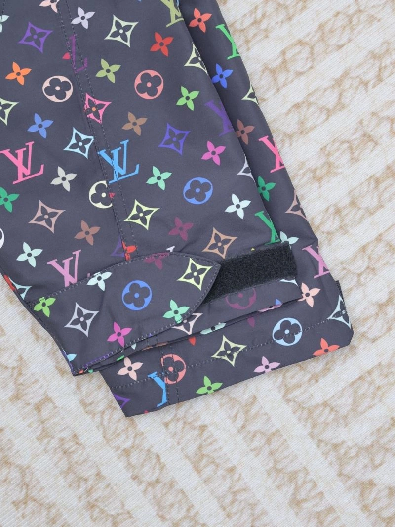 OnTrend Louis Vuitton Outwear 138618