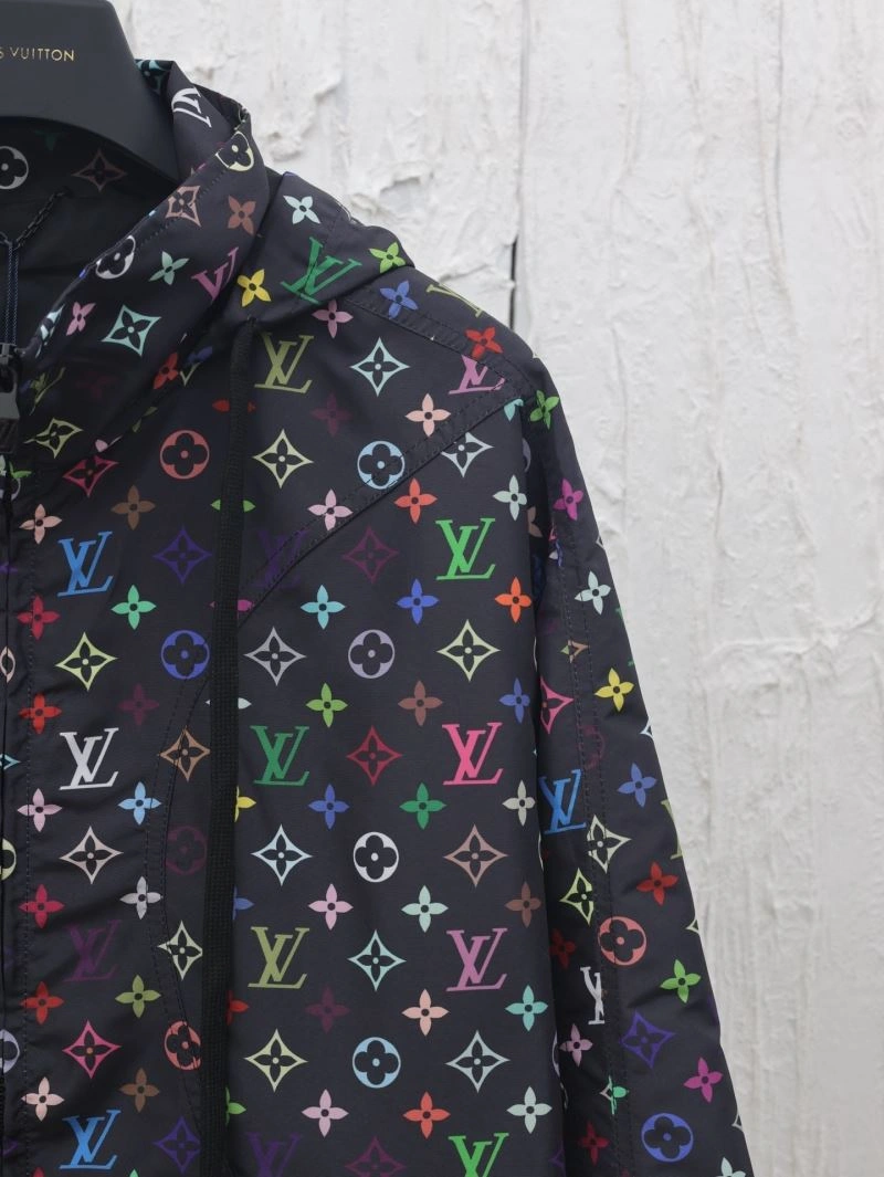 OnTrend Louis Vuitton Outwear 138618