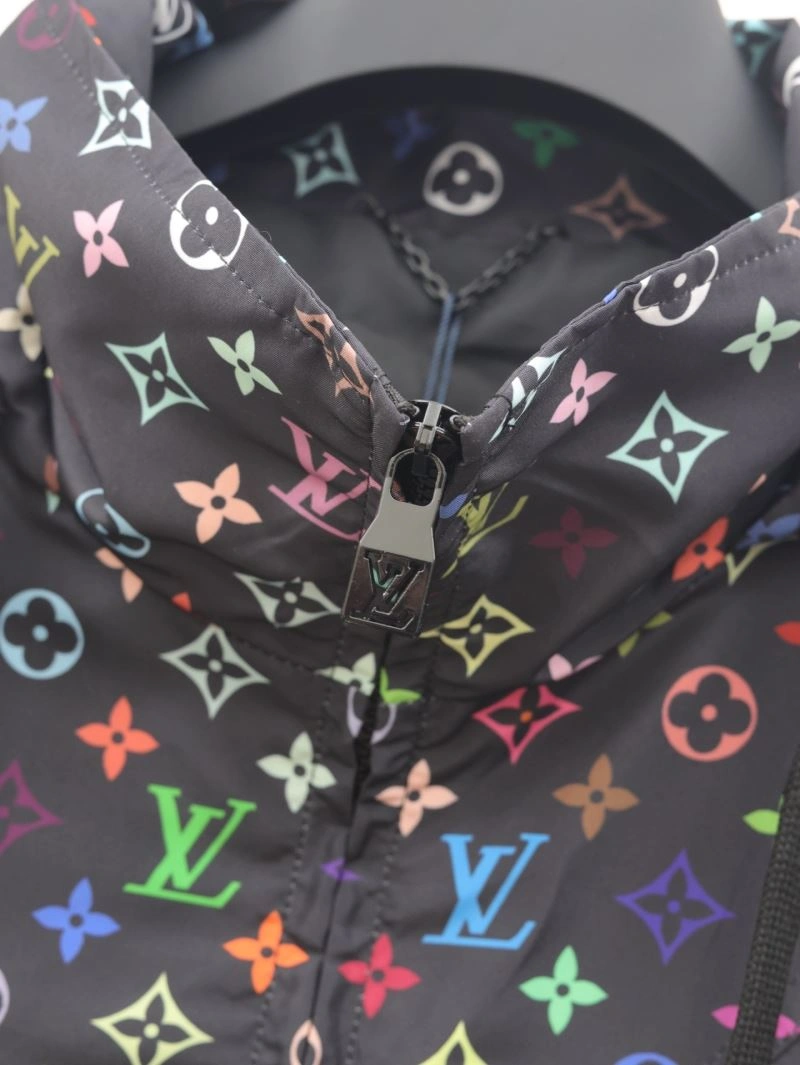OnTrend Louis Vuitton Outwear 138618